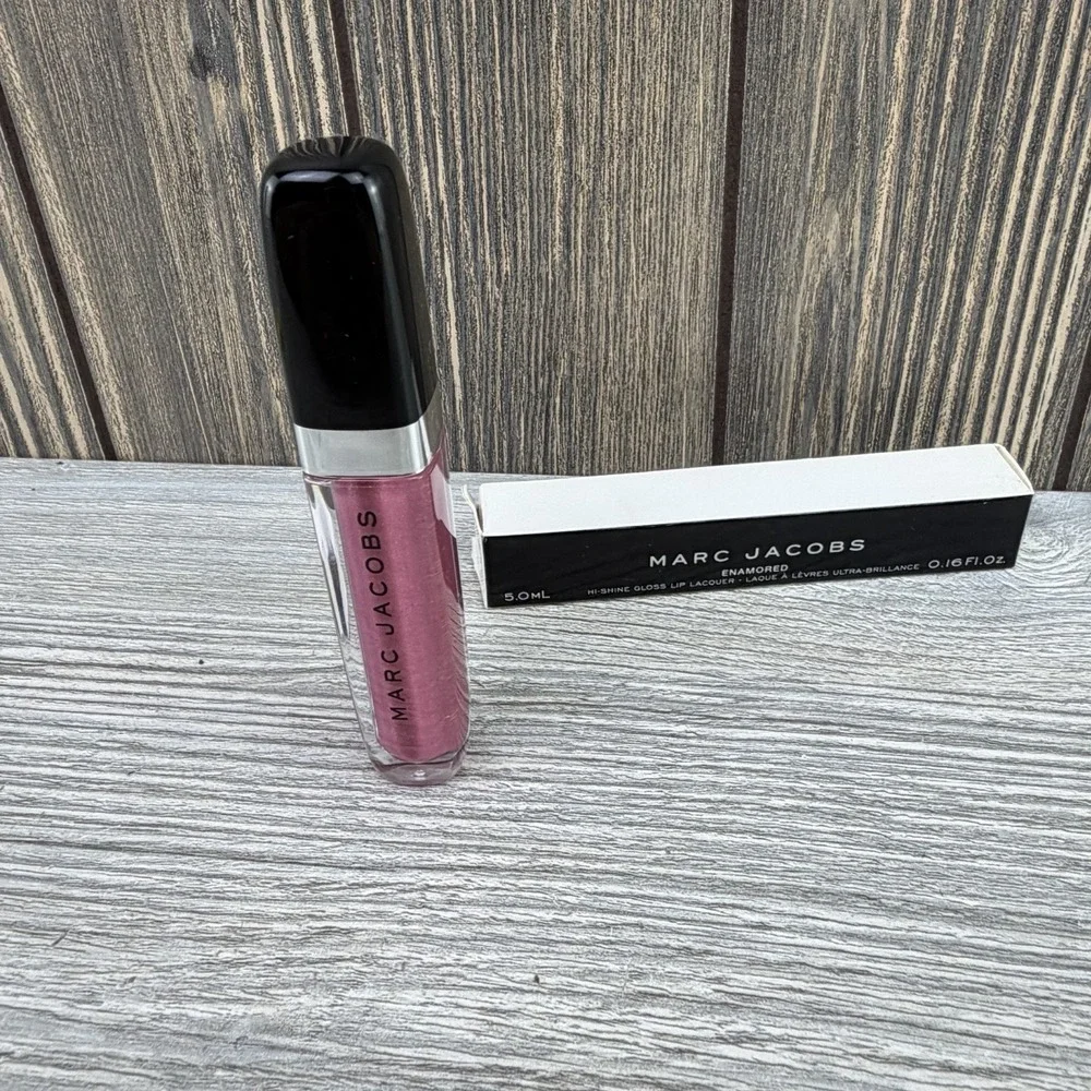 Marc Jacobs Enamored Lip Gloss 302 Allow Me 5ml 0.16oz New In Box Authentic